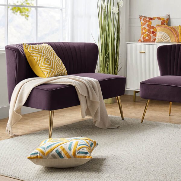 Velvet Love Chair - Image 4